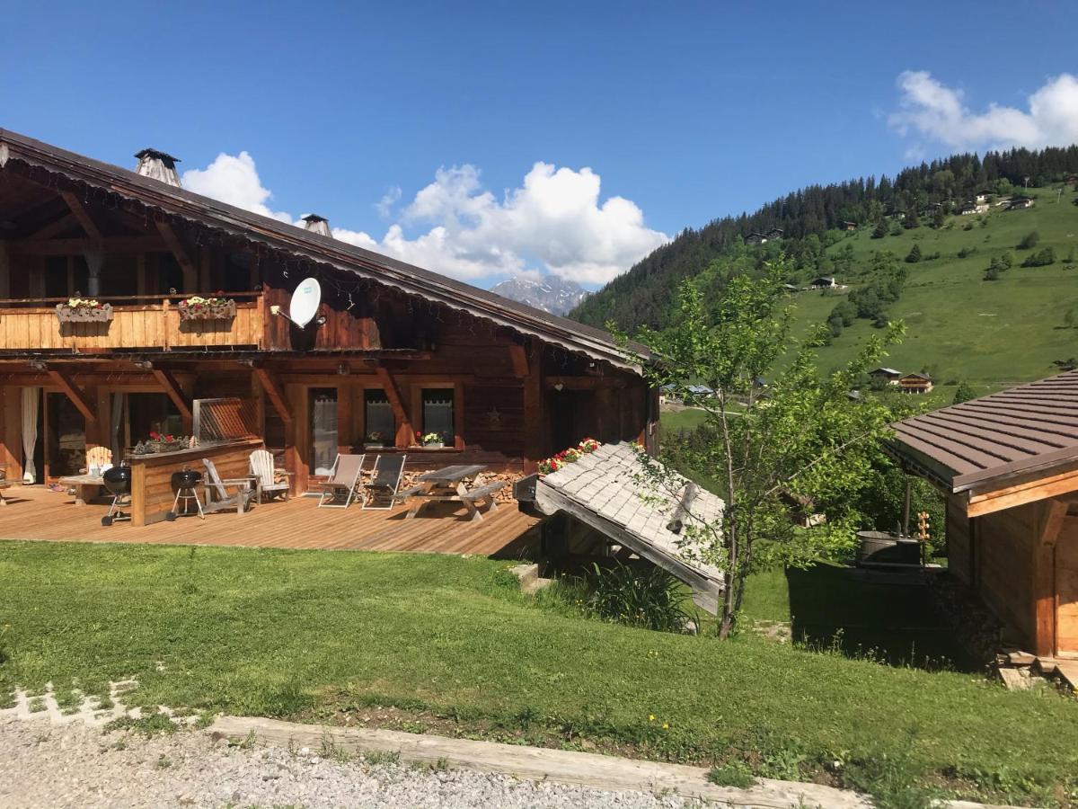 La Ferme Des Georgieres "Sejour En Tout Compris" Нотр-Дам-де-Белькомб Екстер'єр фото