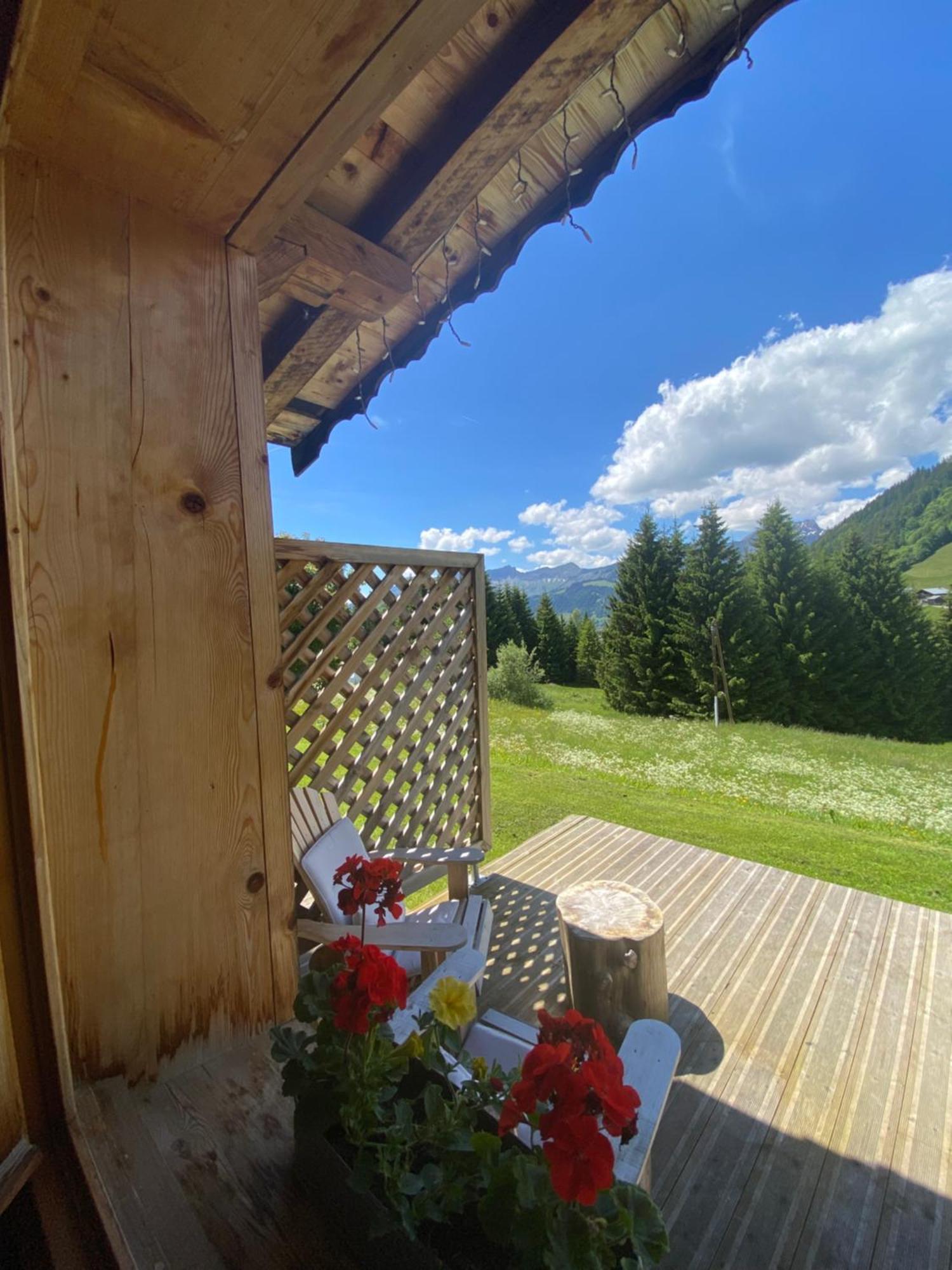 La Ferme Des Georgieres "Sejour En Tout Compris" Нотр-Дам-де-Белькомб Екстер'єр фото